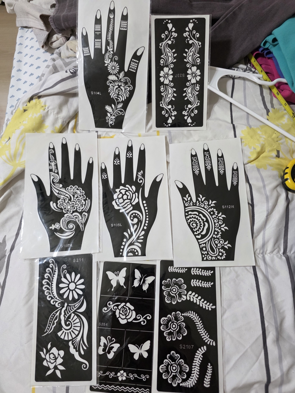 Henna Style Hand & Floral Temporary Tattoo Stencil Set - Black/White